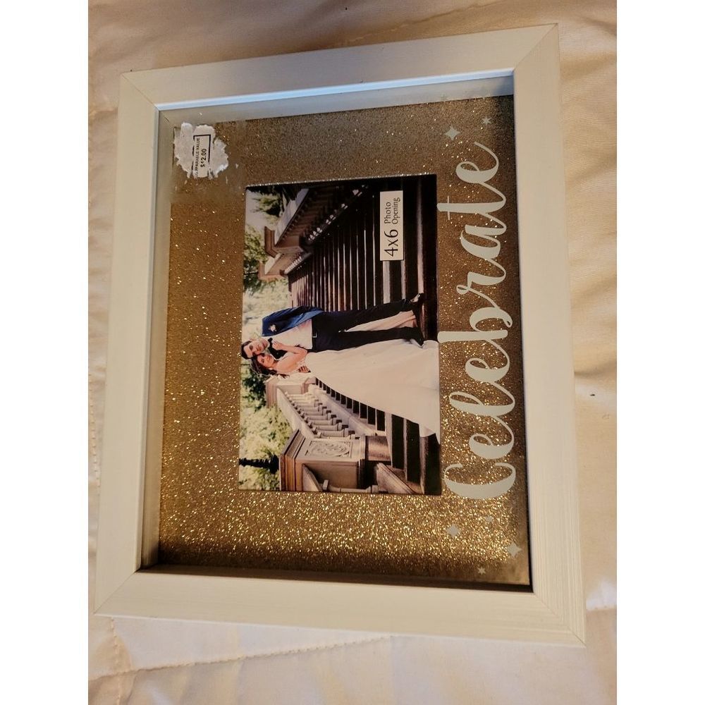 Celebrate‎ Photo Frame Gold glitter mat for 4x6 photo Wedding, Prom, etc